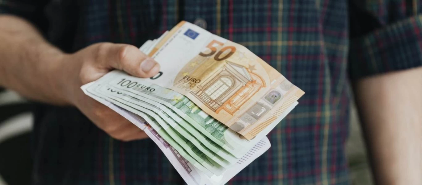 Επίδομα 534 ευρώ: Μέχρι σήμερα οι δηλώσεις αναστολών Μαΐου